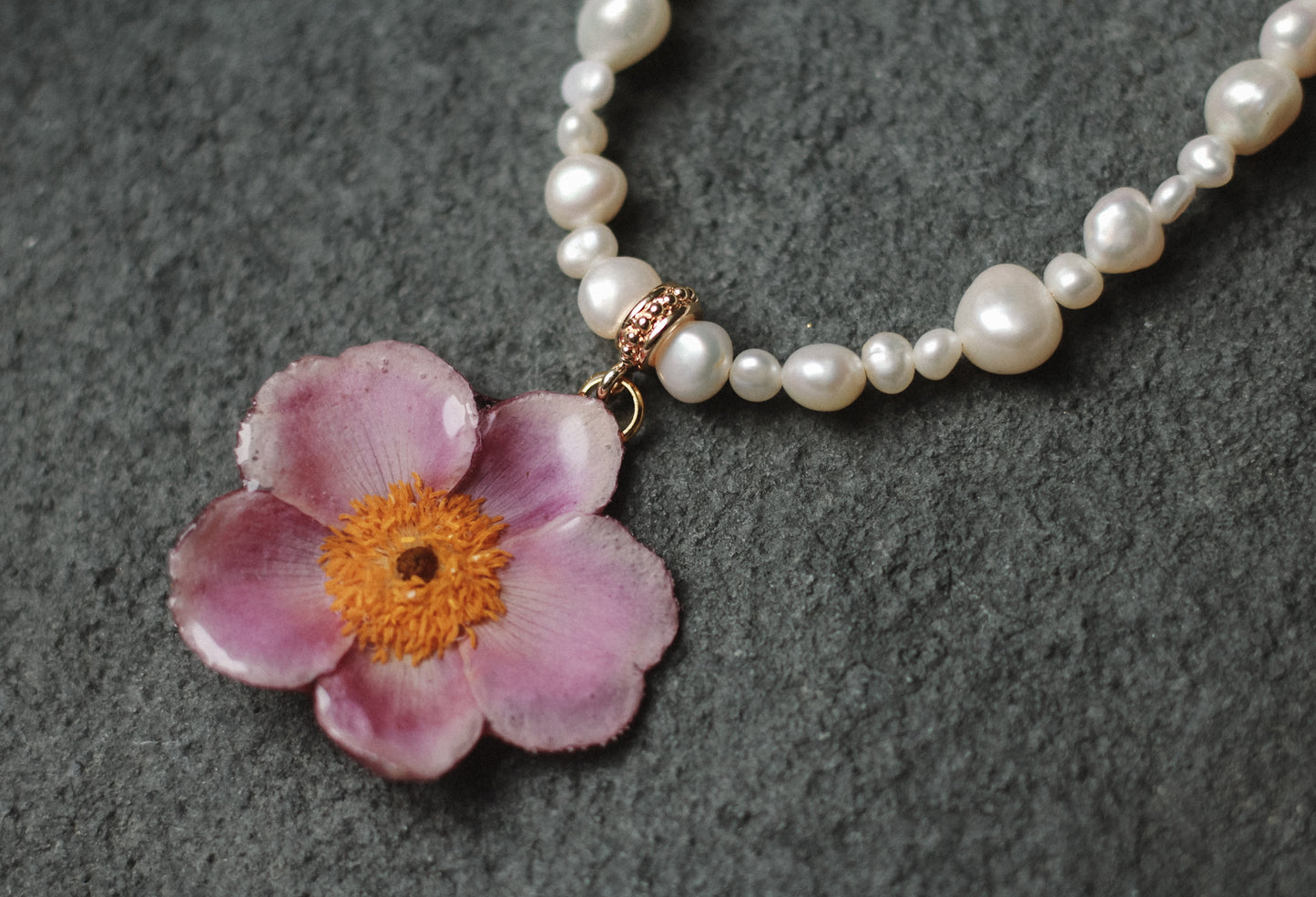 Anemone Pearl Choker